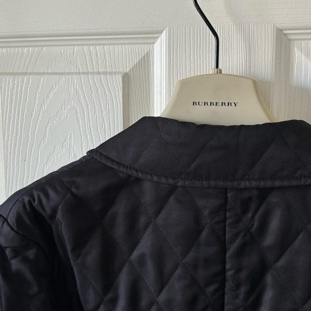 Burberry Black Quilted Women's Jacket - Picture 4 of 14